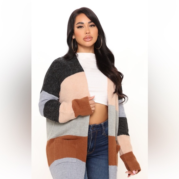 Cardigan - Picture 4 of 5